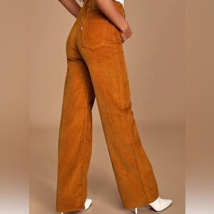 Premium LEVIS Wide Leg Corduroy Pants in Rust/burnt orange